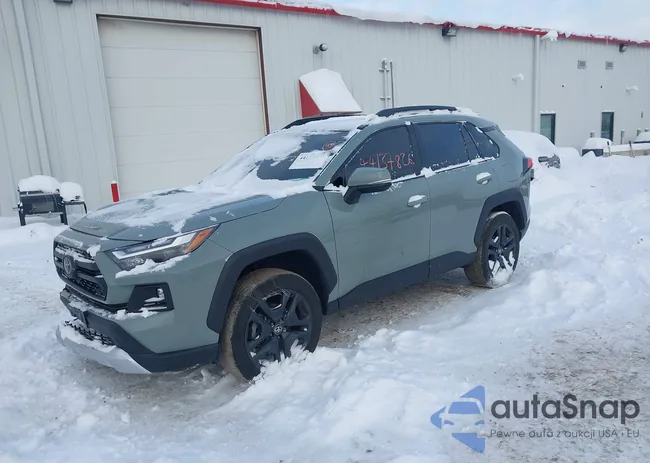 2T3J1RFV7NW276509: 44137826