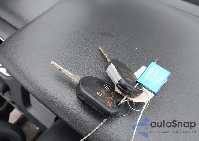 1FTFW1EF5BKD51229: 44137831