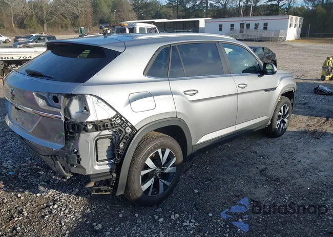 1V24C2CA4LC205475: 44137847