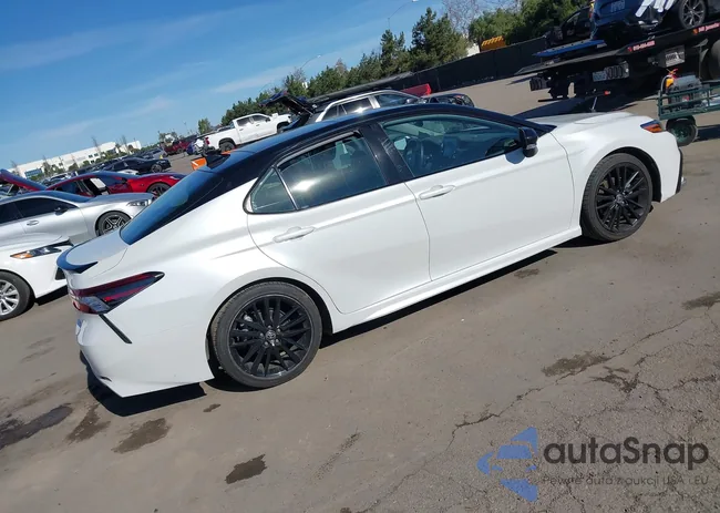 4T1KZ1AK0PU086087: 44137877