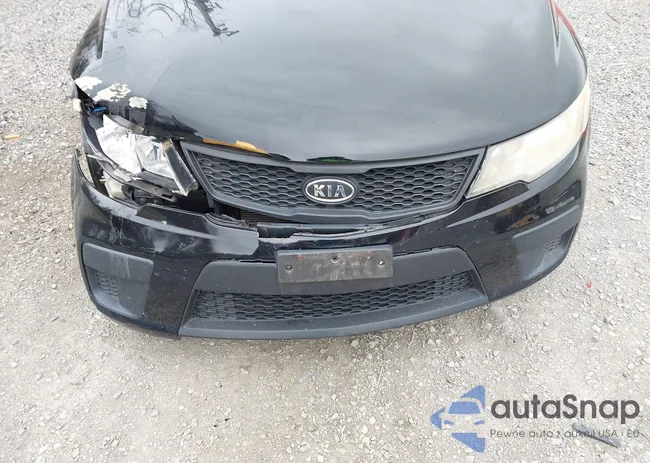 KNAFU6A26A5270885: 44137882