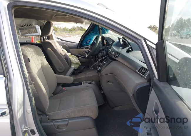 5FNRL5H41CB113951: 44137886