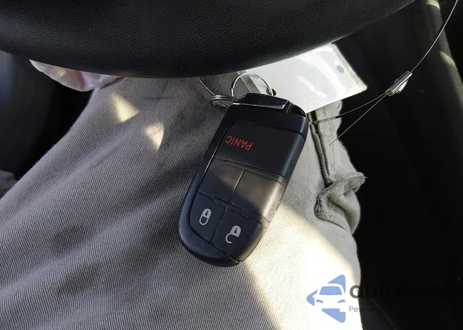 3C4NJCBB8NT138401: 44137889