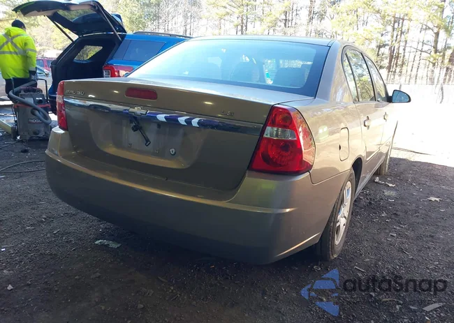 1G1ZS57F97F283829: 44137954