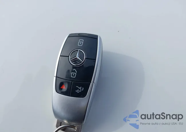 W1KZF8EB8MA961806: 44137955