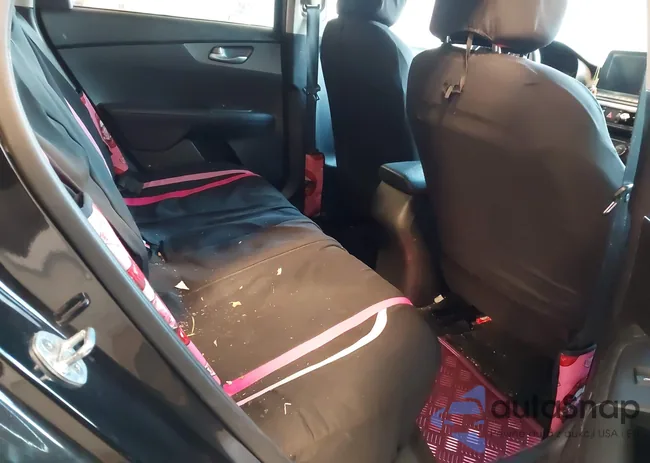 3KPF24AD9KE079739: 44138034