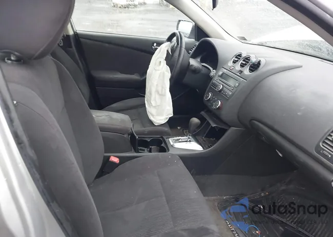 1N4AL2AP8BN469867: 44137146