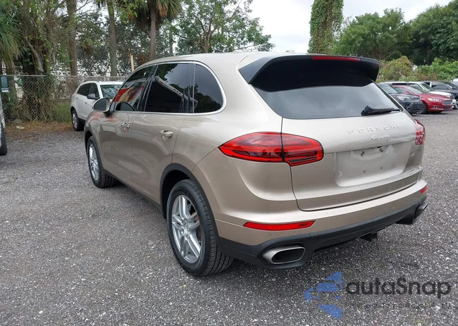 WP1AF2A27GKA40300: 44137171