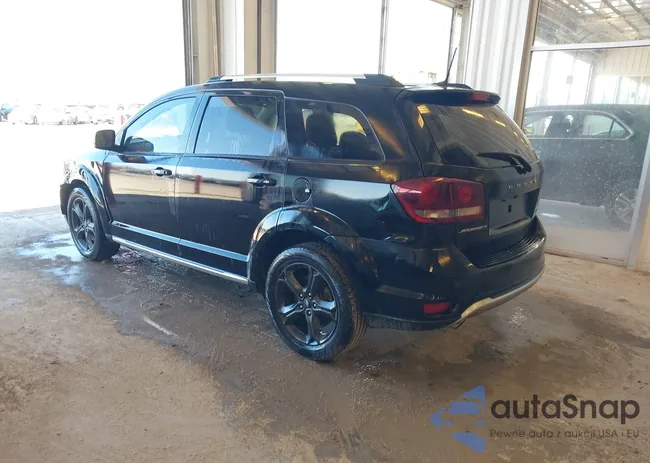 3C4PDCGG7JT515721: 44137227