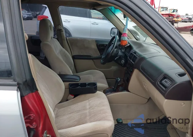 JF1SF65622H714536: 44137247