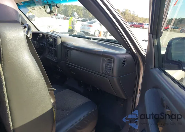 1GCEC19XX5Z205508: 44137286