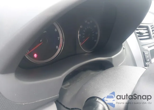 KMHCT4AE4HU195462: 44137288