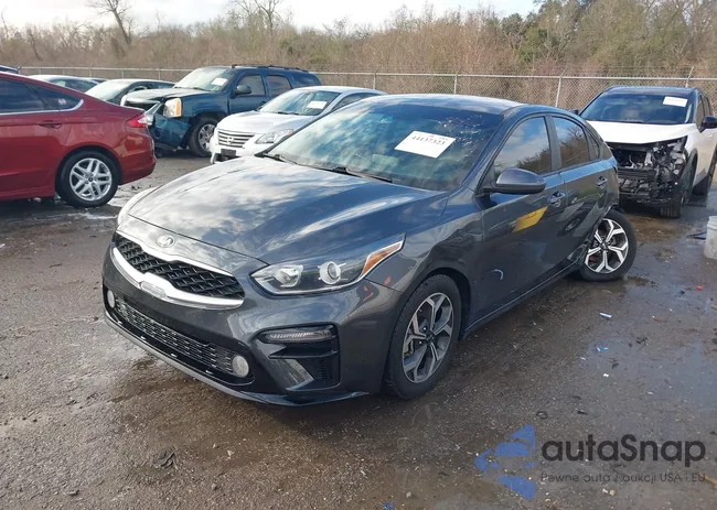 3KPF24AD5ME373383: 44137323