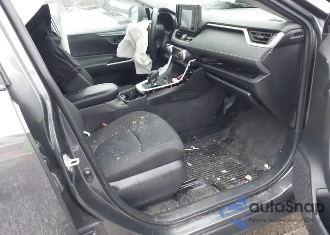 2T3F1RFV7LC140238: 44137334