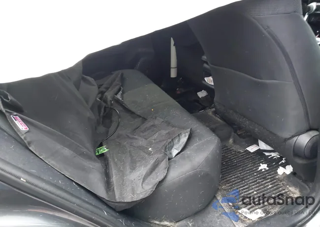 2T3F1RFV7LC140238: 44137334