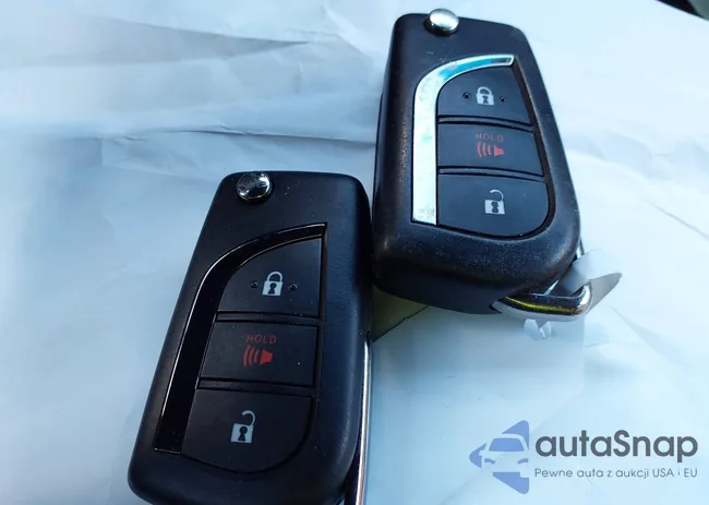 2T3F1RFV7LC140238: 44137334