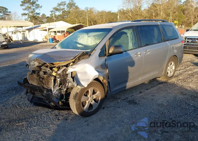 5TDKK3DCXES450235: 44137364