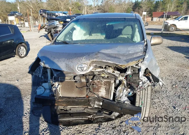 5TDKK3DCXES450235: 44137364