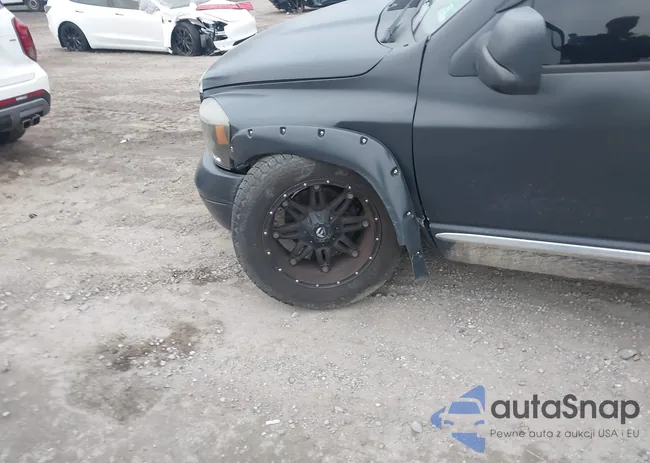 1D7HU18218S607842: 44137406