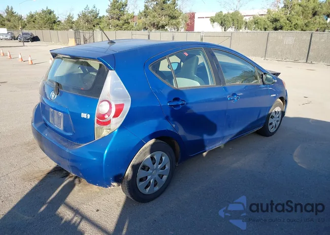 JTDKDTB32D1040828: 44138470