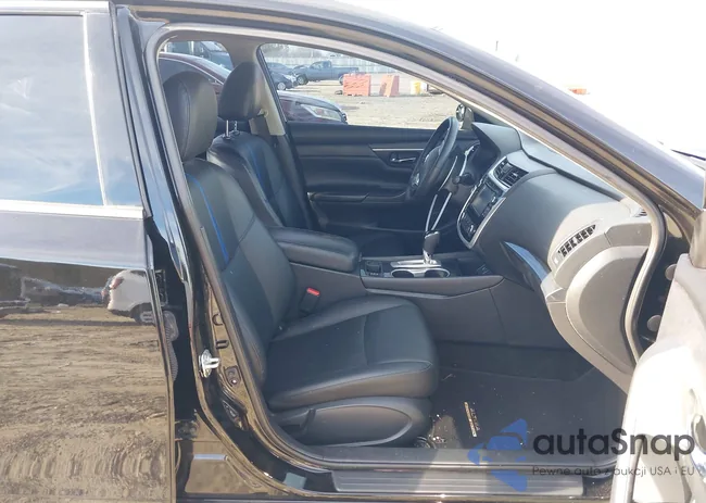 1N4AL3AP9JC270780: 44138511