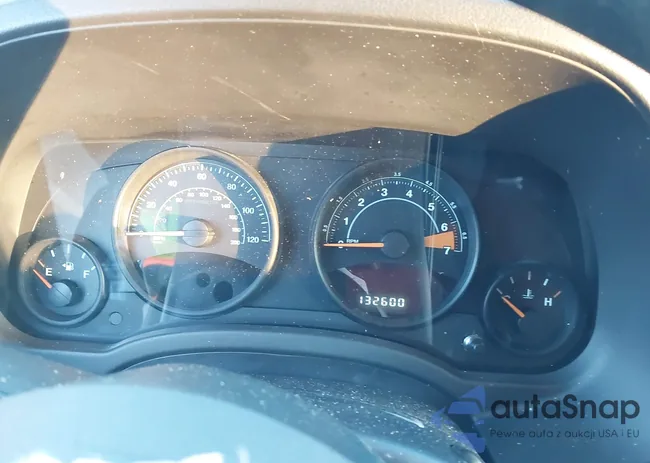 1C4NJDBB7GD670821: 44138569