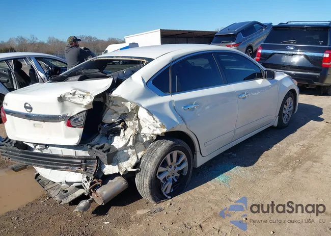 1N4AL3AP5JC252616: 44138619