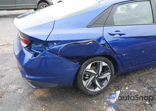 KMHLS4AG2PU568923: 44138657