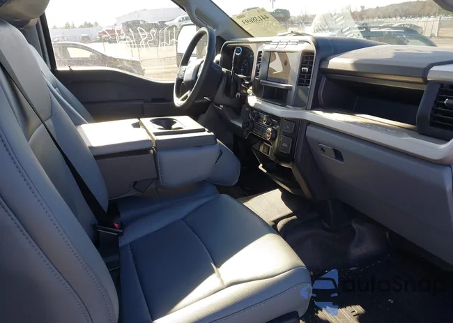 1FT7W2BT1RED39172: 44138693