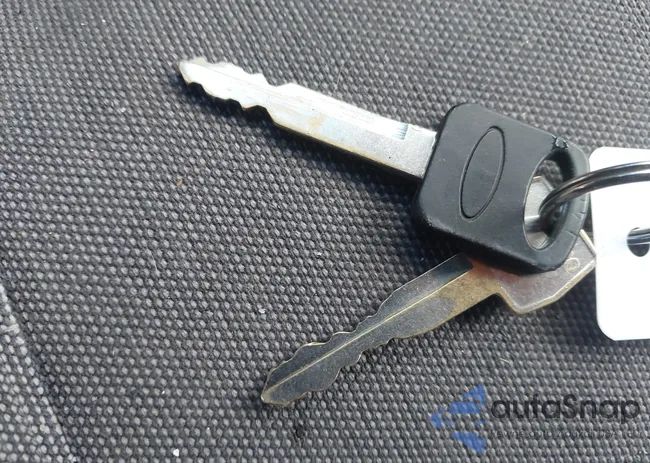 1FTCR10U9TUB61407: 44138754