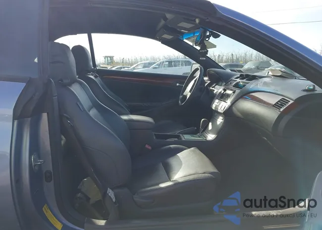 4T1FA38P26U070722: 44138766