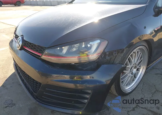 3VW4T7AU9FM002710: 44138817