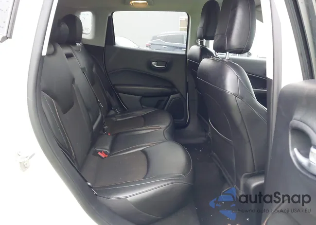 3C4NJDBB9MT516536: 44138902