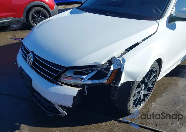 3VW167AJ7HM348225: 44138958