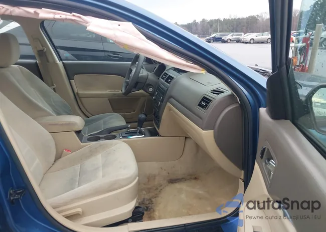 3FAHP07Z99R142532: 44139068