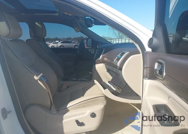 1C4RJECT5EC124004: 44138097