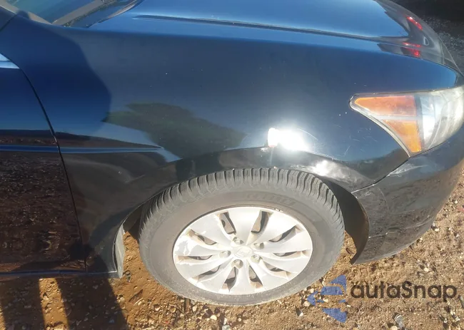 1HGCP2F38CA189230: 44138147