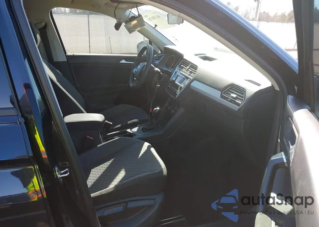 3VV1B7AXXMM106155: 44138170