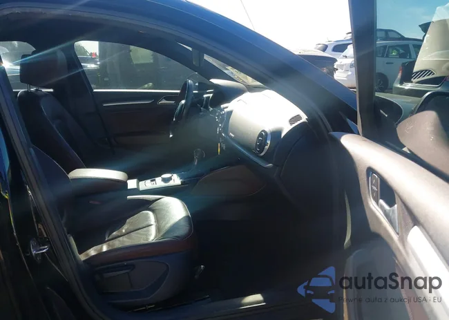 WAUB8GFF5G1006920: 44138193