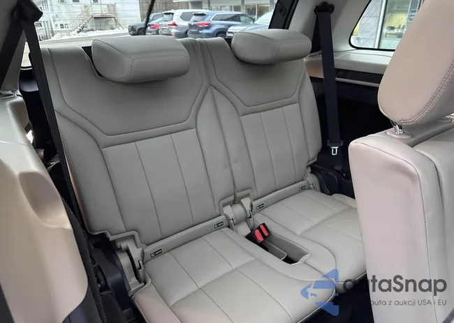 SALRR2RV3JA055148: 44138281