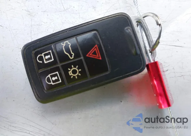 YV1612FH9D2216210: 44138341