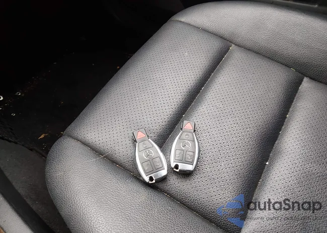 WDCGG8JB8FG365318: 44138356