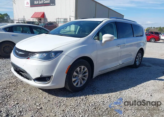 2C4RC1BG0JR103456: 44138424