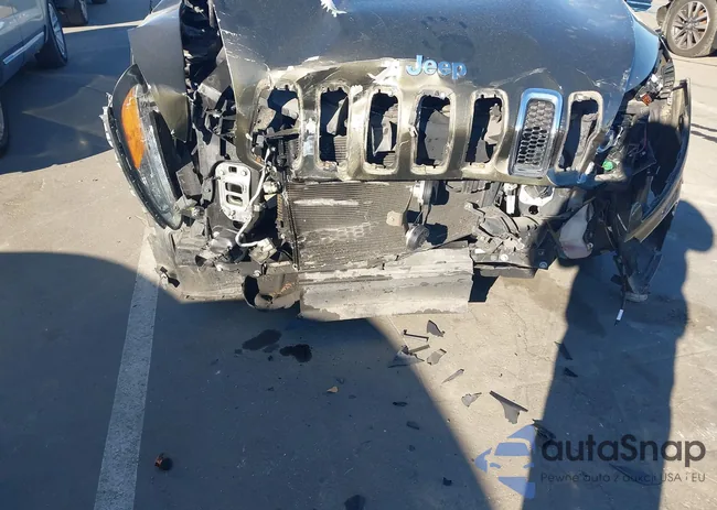 1C4PJMCS4EW310107: 44139494