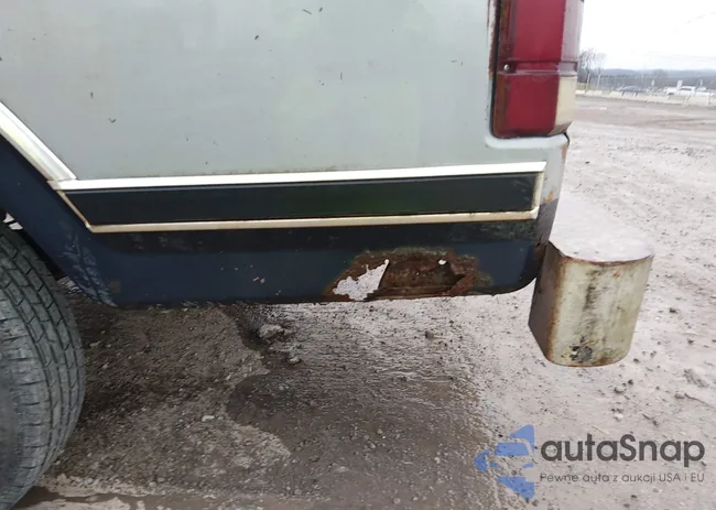 1FTCF10Y6DLA71215: 44139584