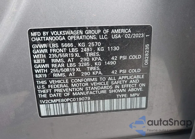 1V2CMPE80PC019079: 44139600