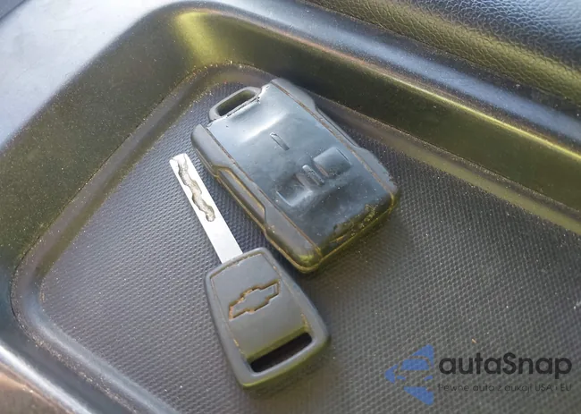 1GCVKREC1EZ173701: 44139691