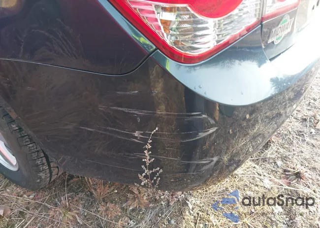 1G1PC5SB4E7415718: 44139703