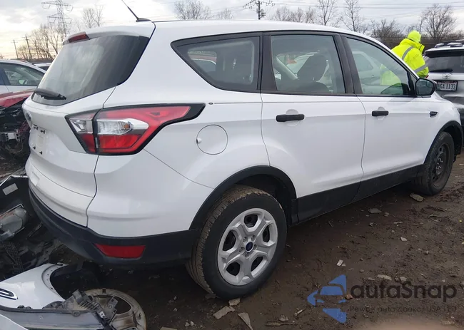 1FMCU0F76JUC46305: 44139738