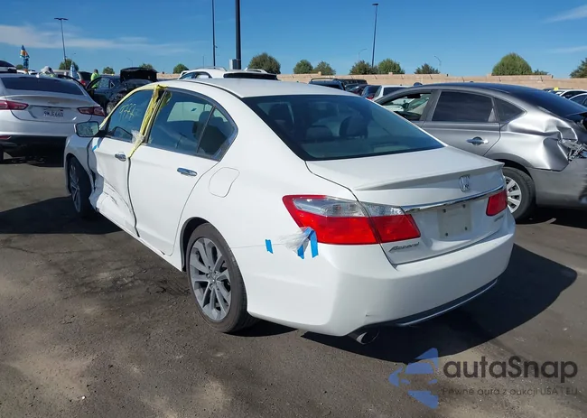 1HGCR2F59FA239472: 44139777